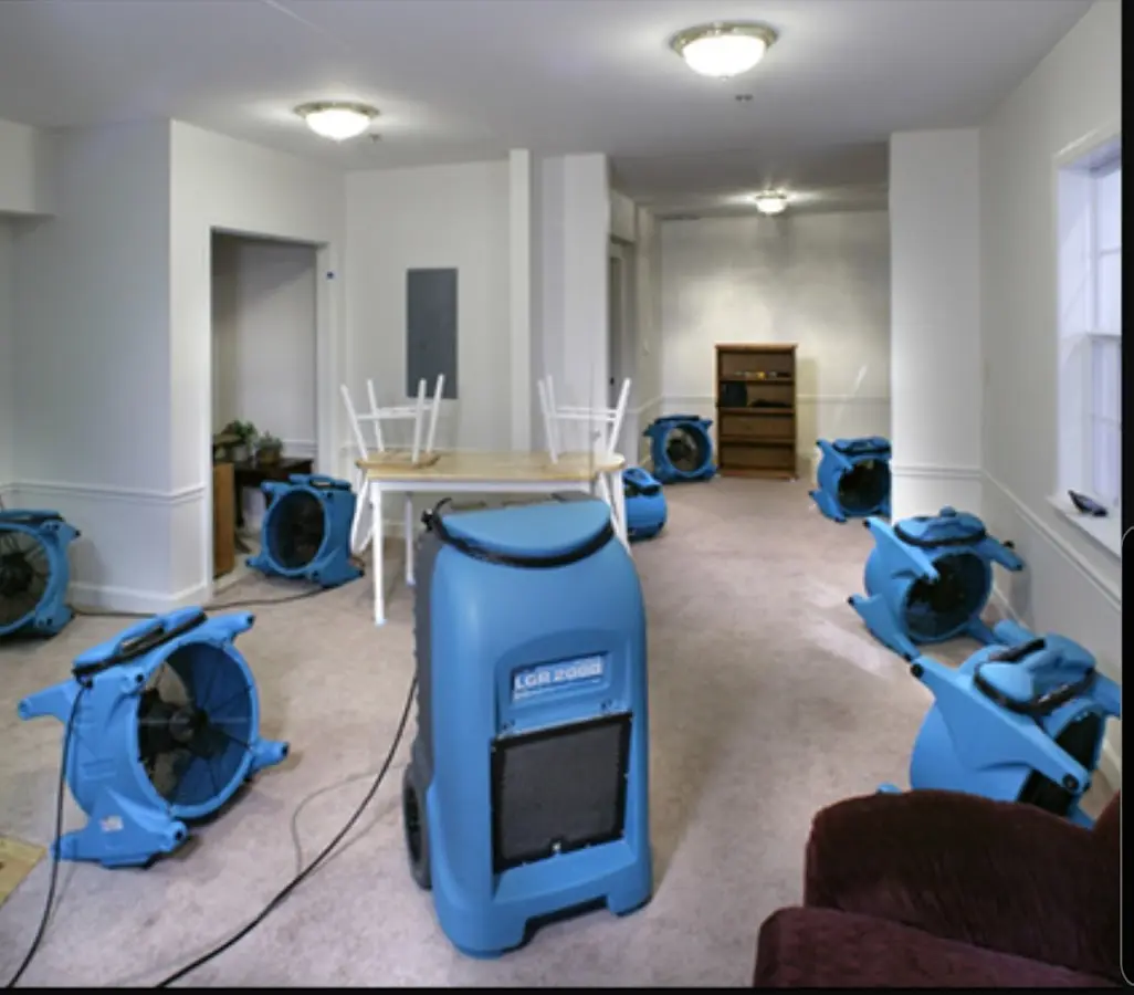 Air movers and dehumidifier setup for Water Extraction & Removal in Pinecrest